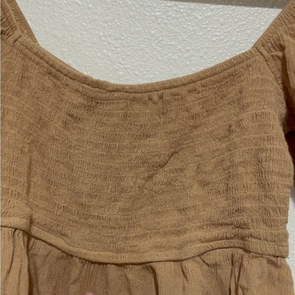 Chic Tan Puff Sleeve Blouse - Picture 7 of 9